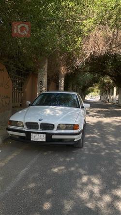 بي ام دبليو الفئة 7